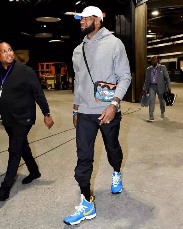 既关乎表现 既关乎表现